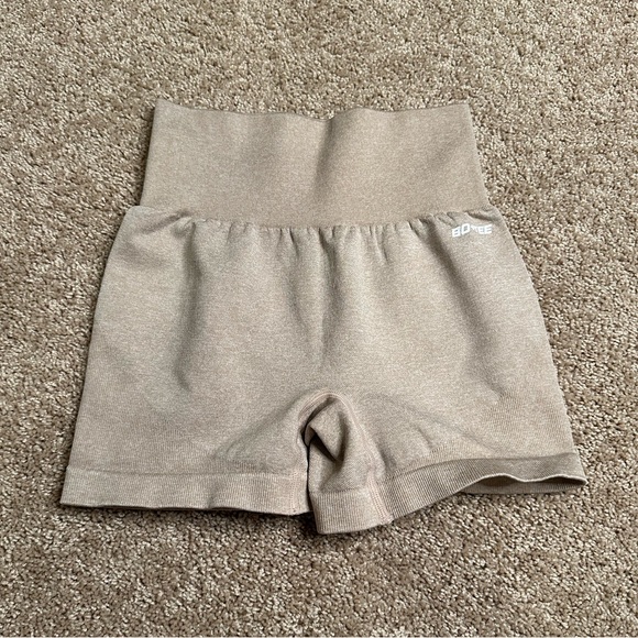 Bo + Tee‎ Seamless Biker Shorts - Picture 1 of 4